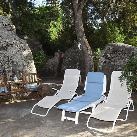 Les Hameaux De Pietragione Guest house