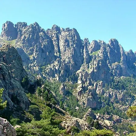 Les Hameaux De Pietragione