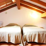 Les Hameaux De Pietragione