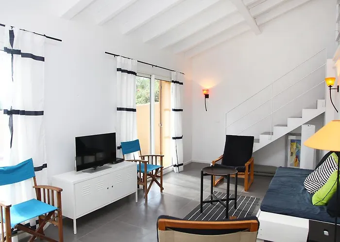 Les Hameaux De Pietragione Pensión *