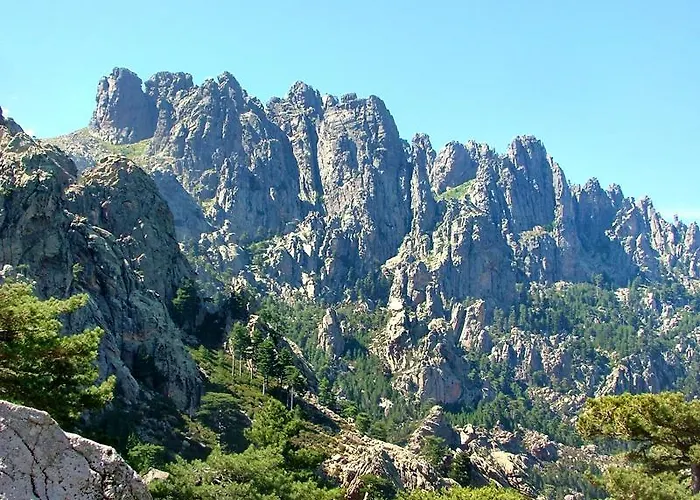 Les Hameaux De Pietragione