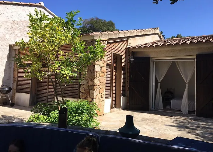 Penzion Les Hameaux De Pietragione